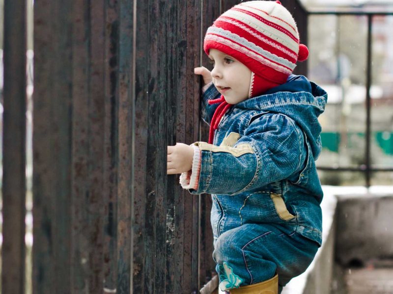 Railing-Safety-for-Babies.jpg Railing-Safety-for-Babies